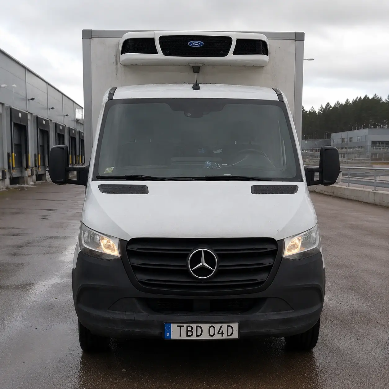 Bexim AB Mercedes Sprinter – front view